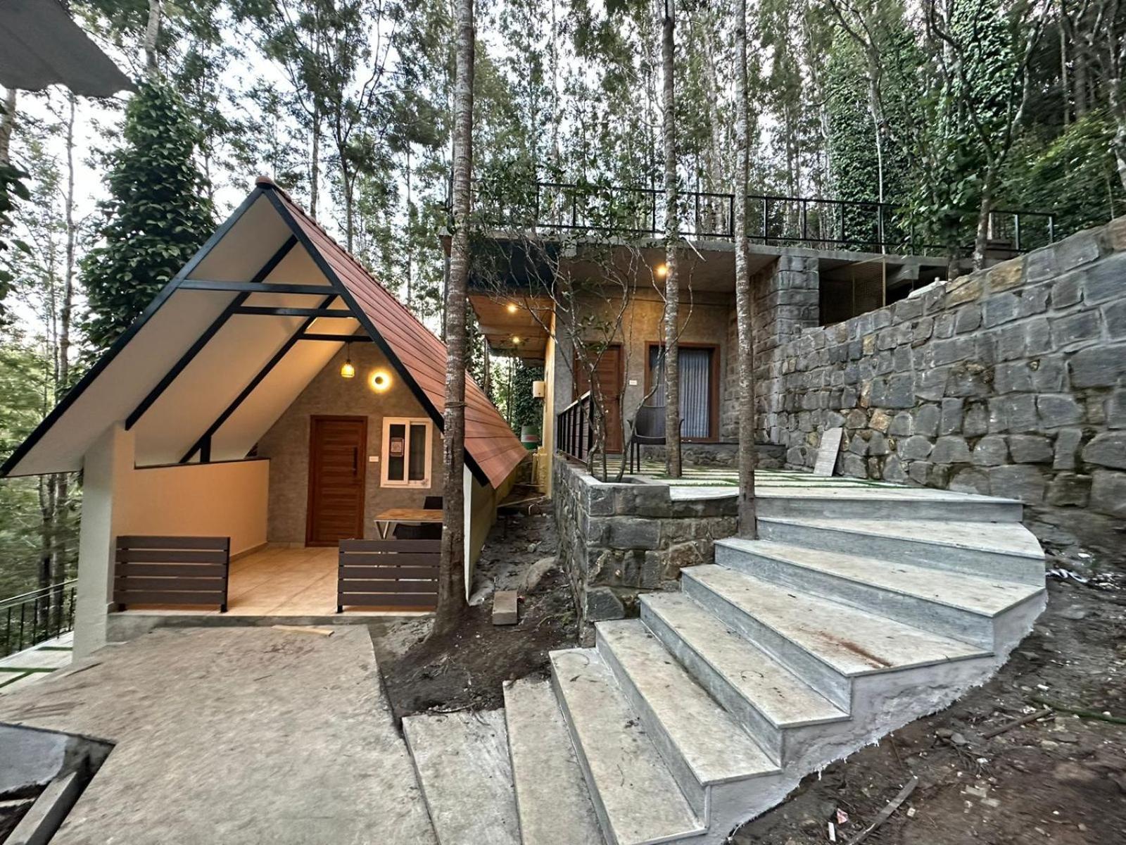 Hotel 100 Oaks Estate Yercaud Esterno foto